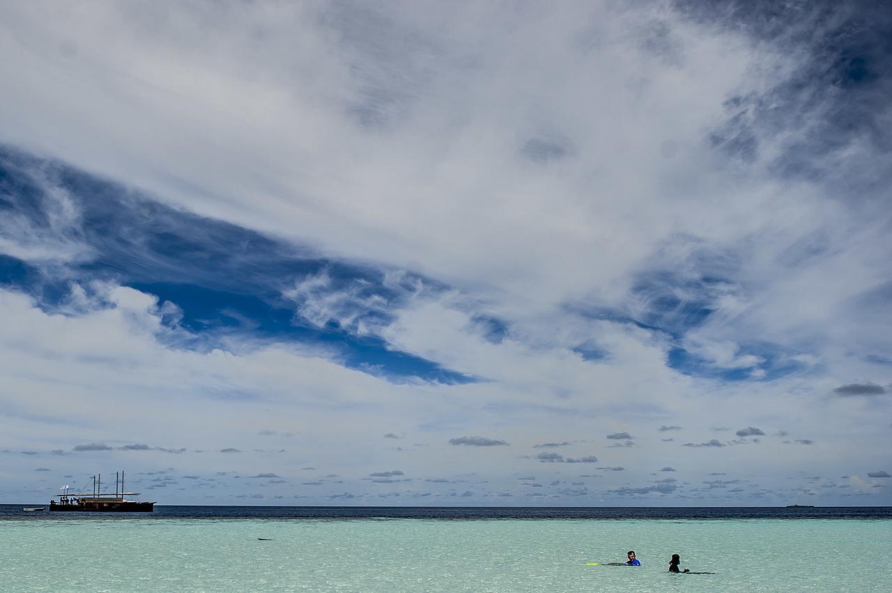 Detour Beach View Hangnaameedhoo Екстериор снимка